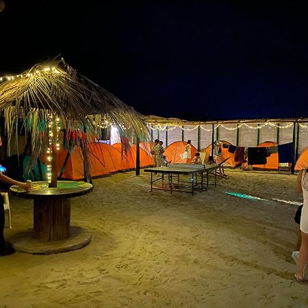 曼克拉 Pepon Surf Camp酒店 外观 照片