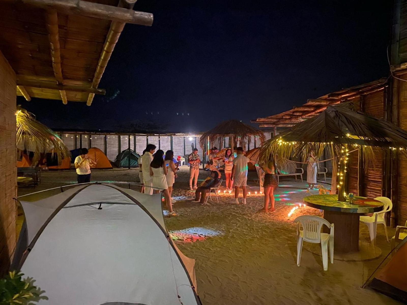 曼克拉 Pepon Surf Camp酒店 外观 照片