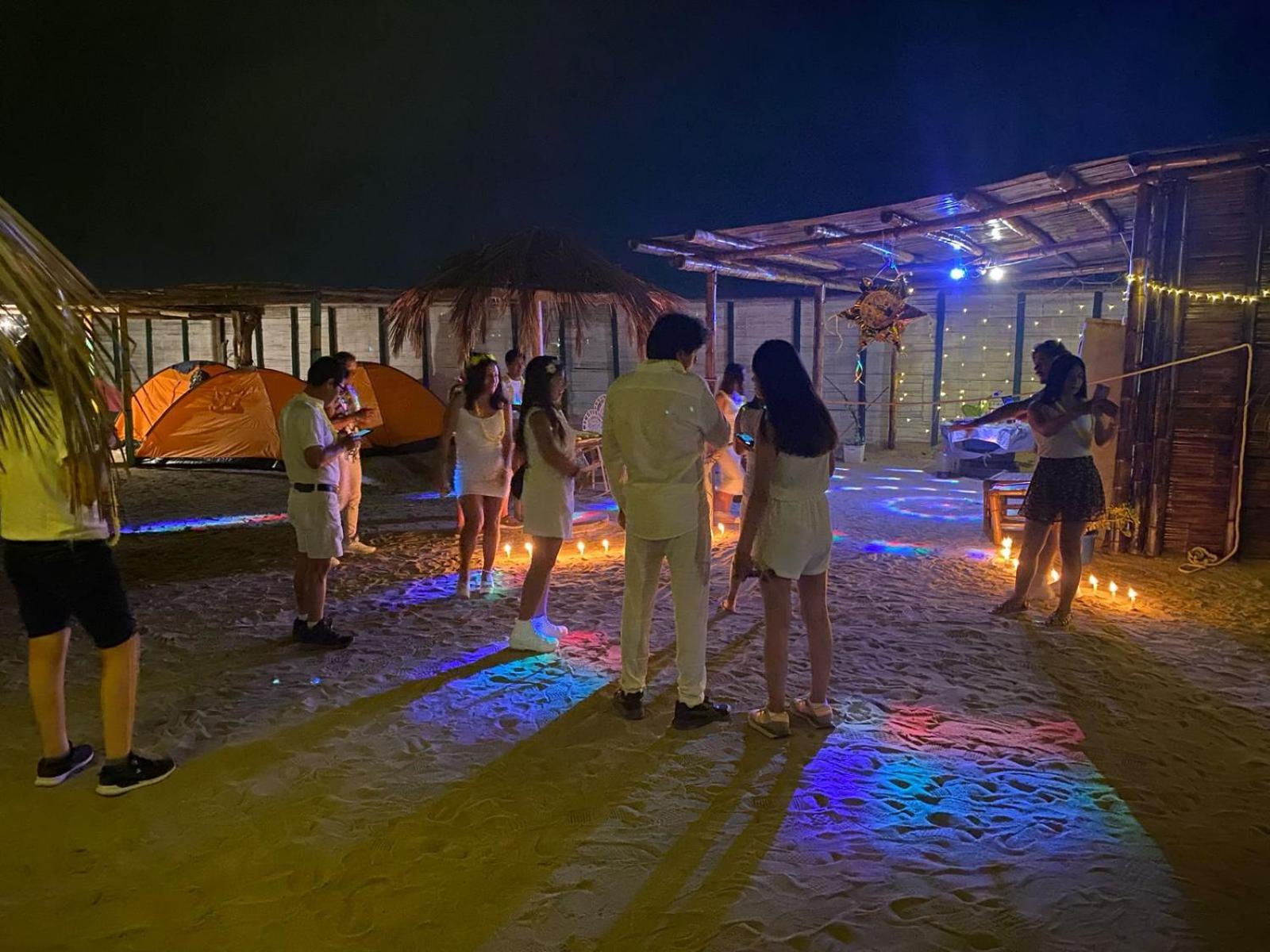 曼克拉 Pepon Surf Camp酒店 外观 照片